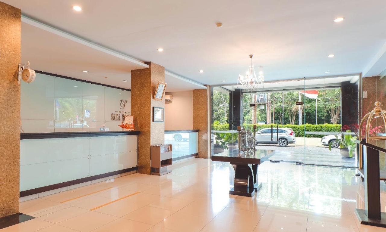 Saka Hotel Medan Sunggal Buitenkant foto